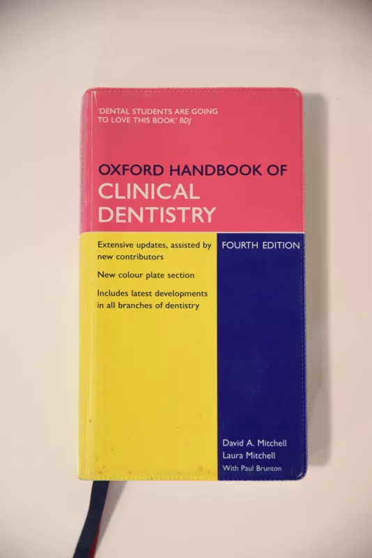 Oxford Handbook of Clinical Dentistry, 4th Edition - David Mitchell, knyga