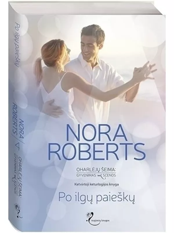 Oharlėjų šeima: Gyvenimas už scenos (4 knygos) - Nora Roberts, knyga
