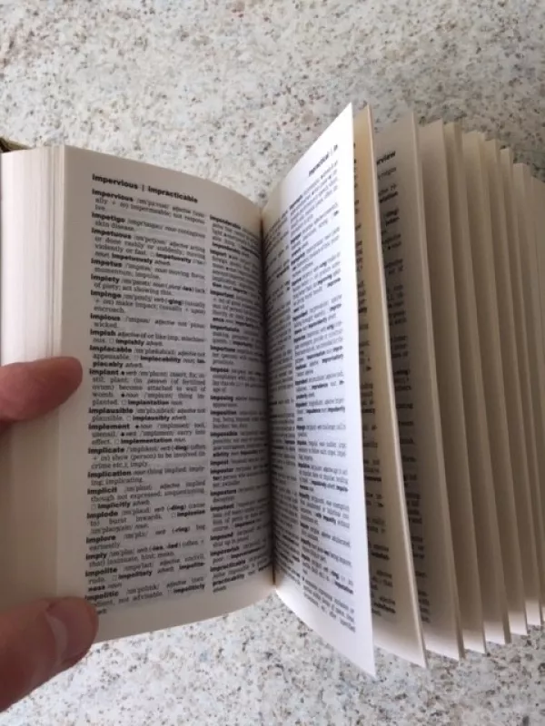 The Little Oxford Dictionary - Autorių Kolektyvas, knyga