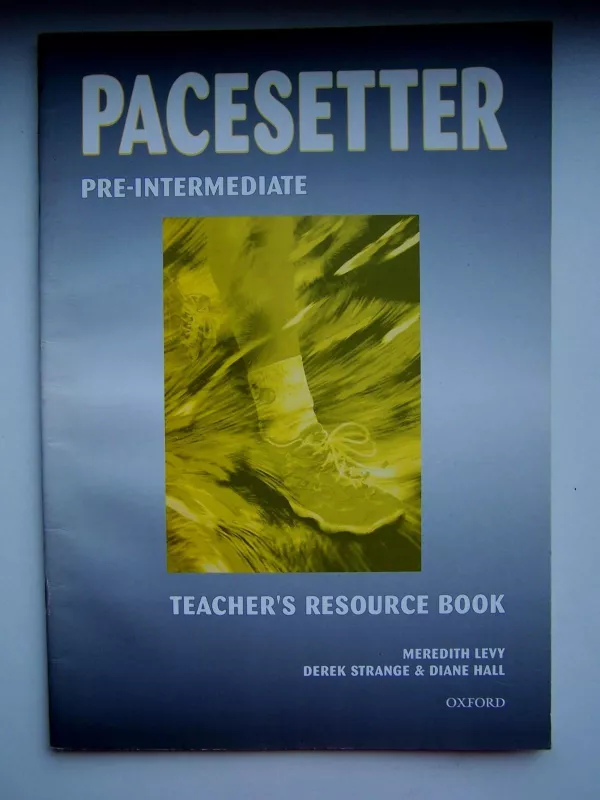 Pacesetter pre-intermediate - Derek Strange, Diane  Hall, knyga