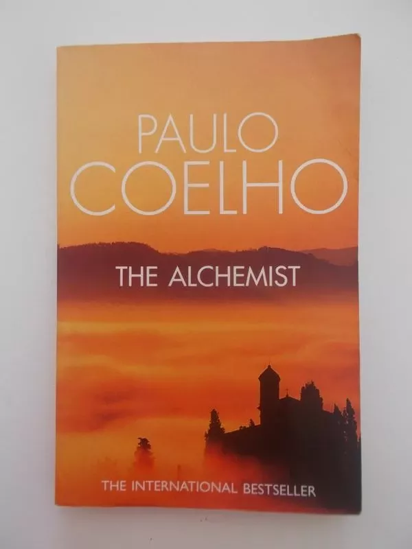 The Alchemist - Paulo Coelho, knyga