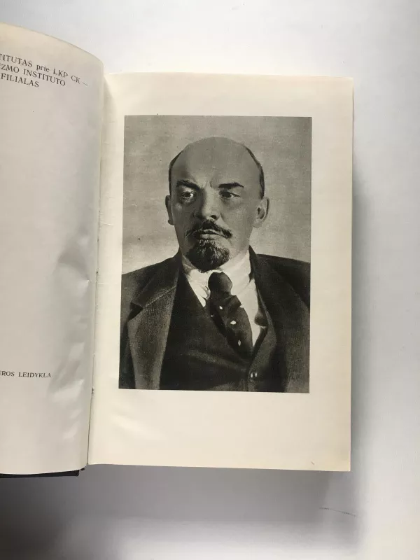 Biografija - V. I. Leninas, knyga