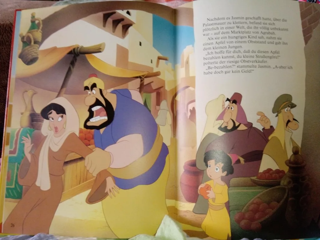 Walt Disney Aladdin - Walt Disney, knyga