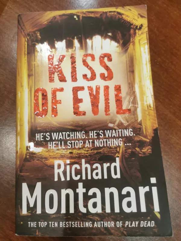 Kiss of evil - Richard Montanari, knyga