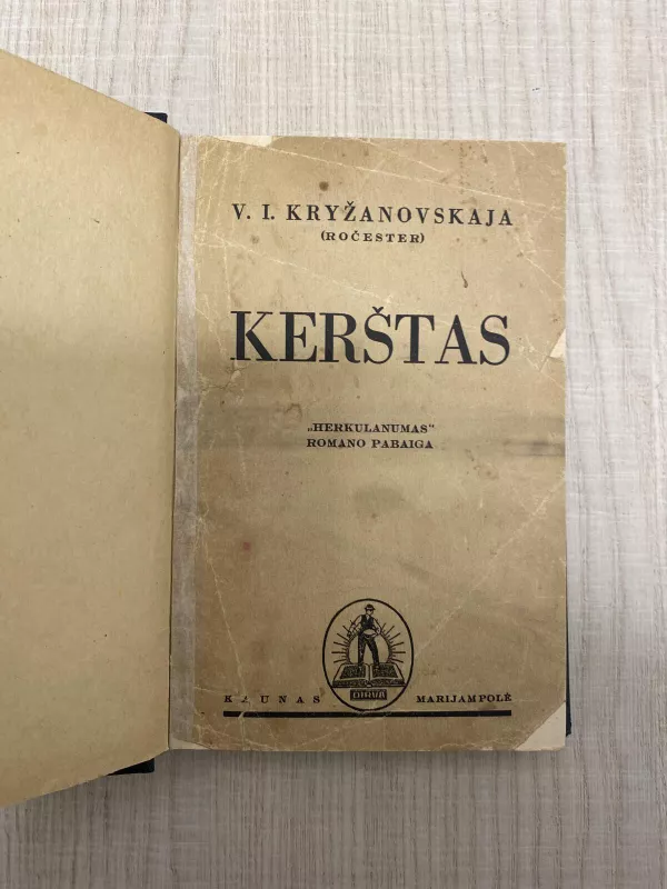 Kerštas - Vera Kryžanovskaja, knyga