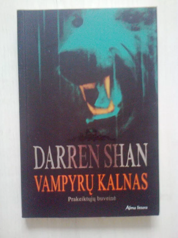 Vampyrų kalnas: Prakeiktųjų buveinė - Darren Shan, knyga