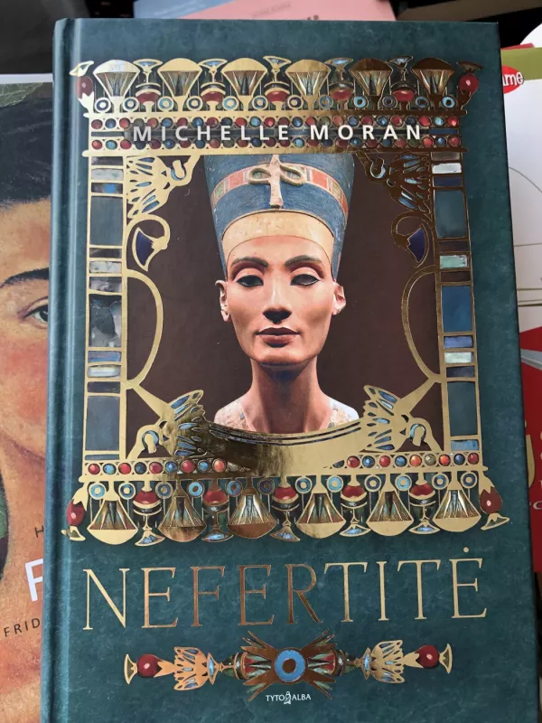 Nefertitė - Michelle Moran, knyga