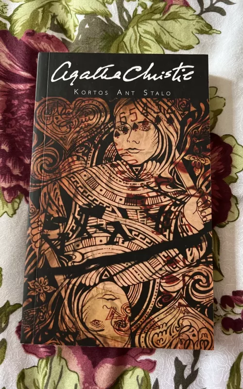 Kortos ant stalo - Agatha Christie, knyga