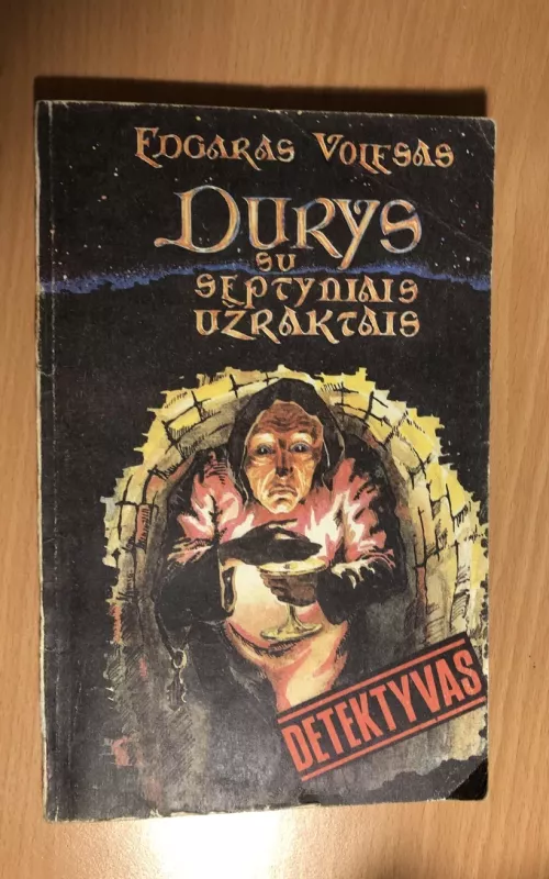 Durys su septyniais užraktais - Edgaras Volfsas, knyga