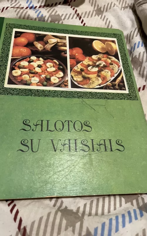 Salotos su vaisiais - Autorių Kolektyvas, knyga