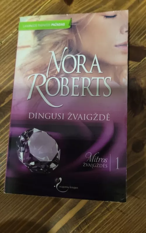 Dingusi žvaigždė - J.D. Robb (Nora Roberts), knyga
