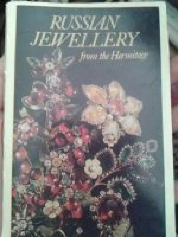 Russian Jewellery from the Hermitage - Autorių Kolektyvas, knyga