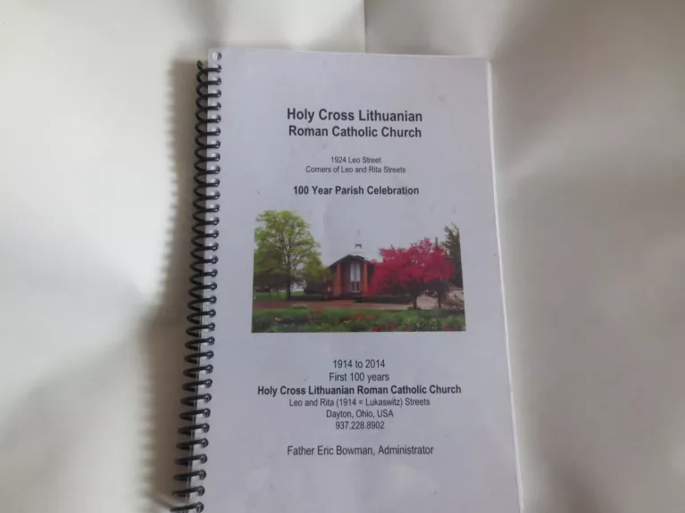 Holy Cross Lithuanian roman catholic church - Autorių Kolektyvas, knyga