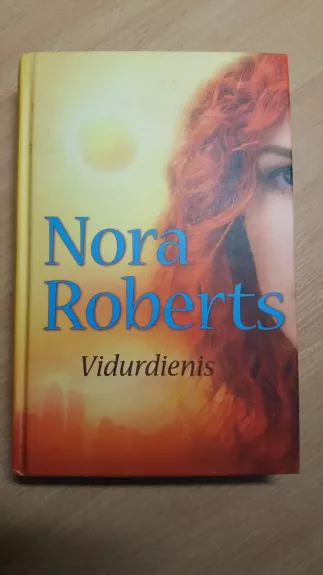 Vidurdienis - Nora Roberts, knyga