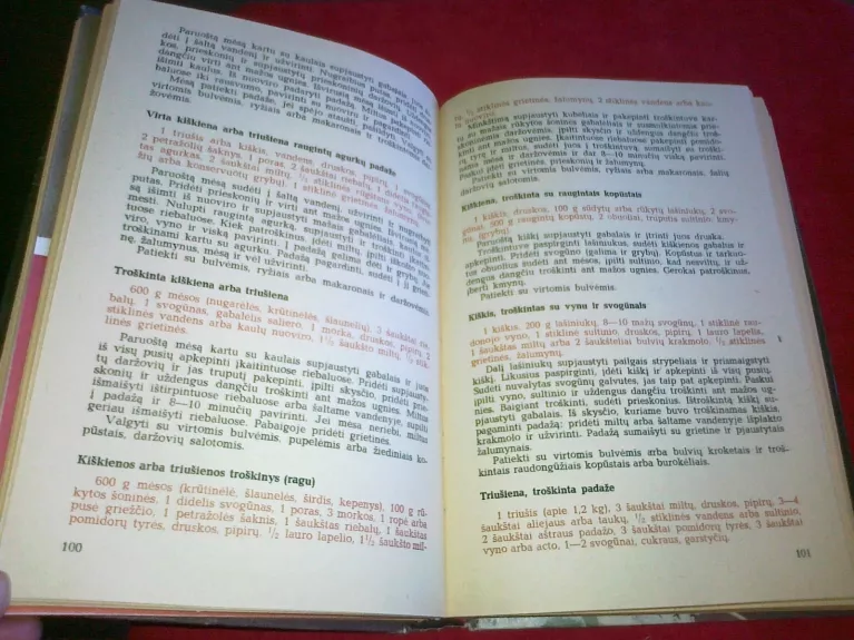 Mėsos ir grybų valgiai - O. Relvė, S.  Maso, knyga 1