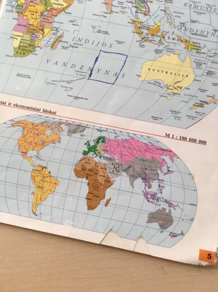Europa. Geografijos atlasas 8 klasei - Autorių Kolektyvas, knyga 1