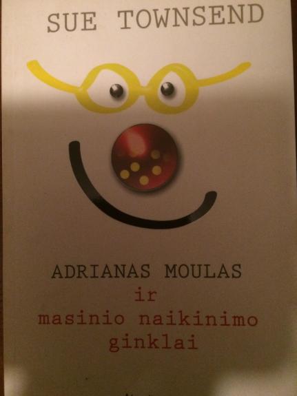 Adrianas Moulas ir masinio naikinimo ginklai