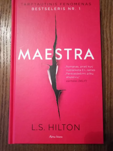 Maestra - L.S. Hilton, knyga