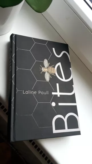 Bitės - Paull Laline, knyga