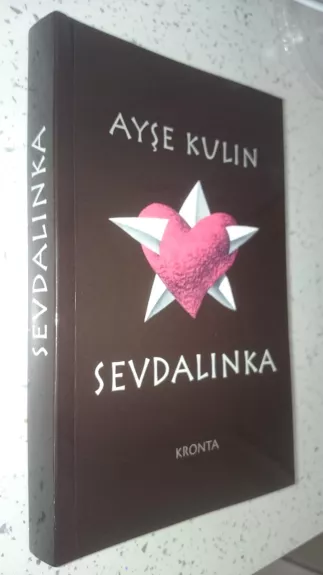Sevdalinka - Ayse Kulin, knyga