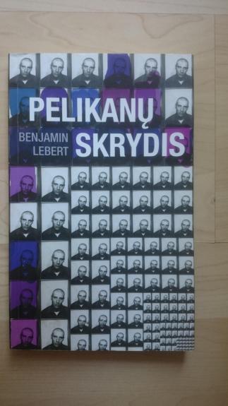 Pelikanų skrydis