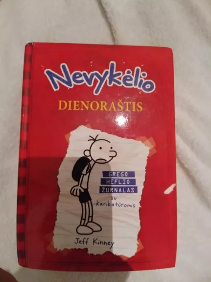 Nevykėlio dienoraštis 1 - Jeff Kinney, knyga