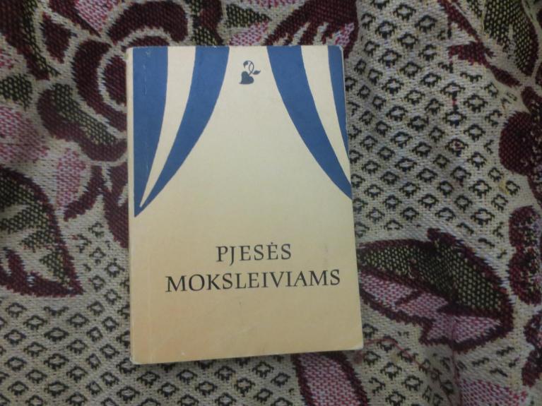 Pjesės moksleiviams