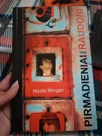 Pirmadieniai yra raudoni - Nicola Morgan, knyga