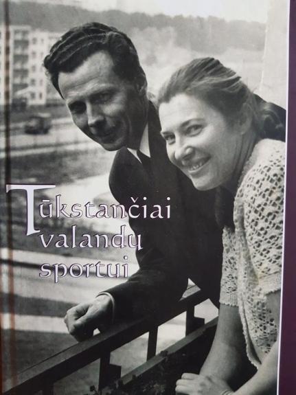 Tūkstančiai valandų sportui - Povilas Karoblis, knyga