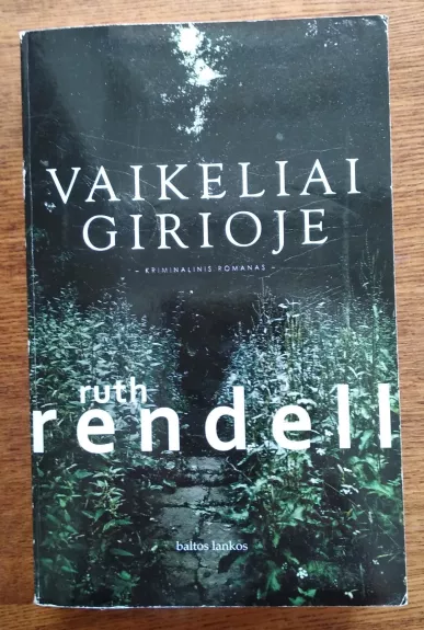 Vaikeliai Girioje