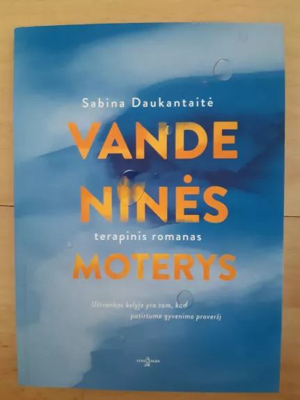 VANDENINĖS MOTERYS - Sabina Daukantaitė, knyga