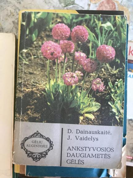 Ankstyvosios daugiametės gėlės