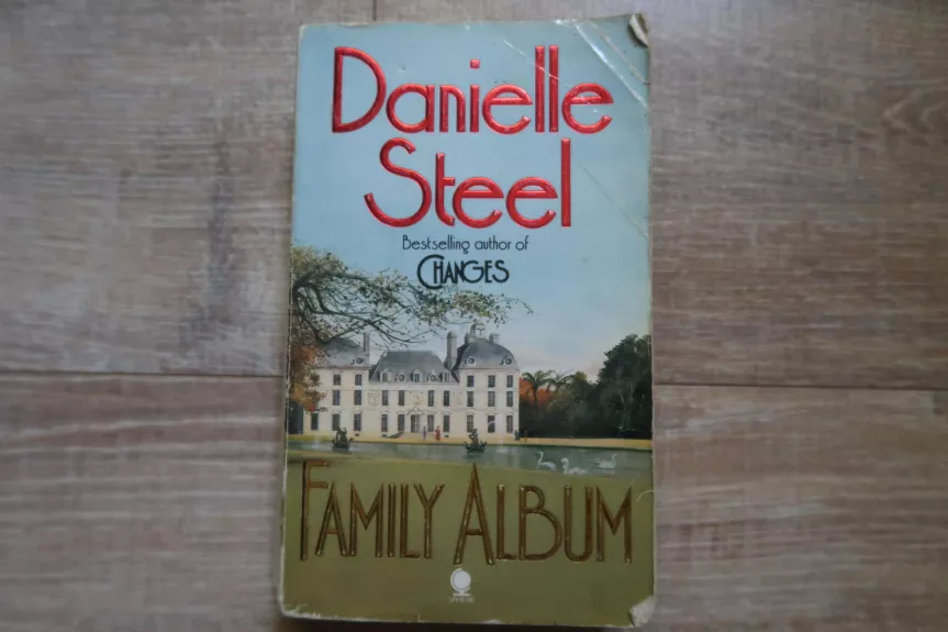 Family Album - Danielle Steel, knyga