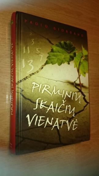 Pirminių skaičių vienatvė