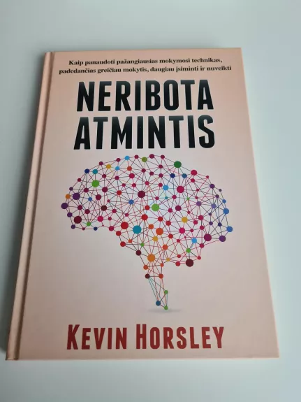 Neribota atmintis