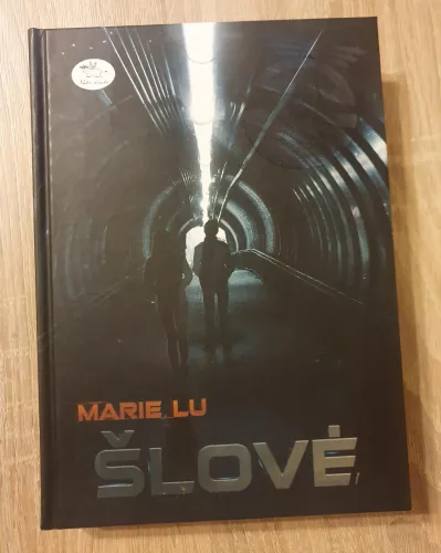 Šlovė - Marie Lu, knyga