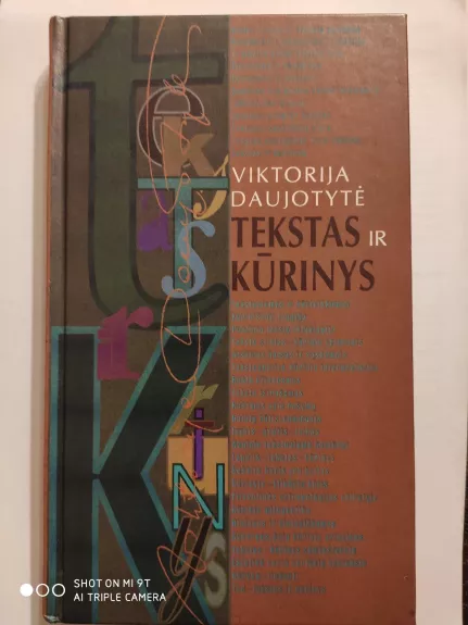 Tekstas ir kūrinys - Viktorija Daujotytė, knyga