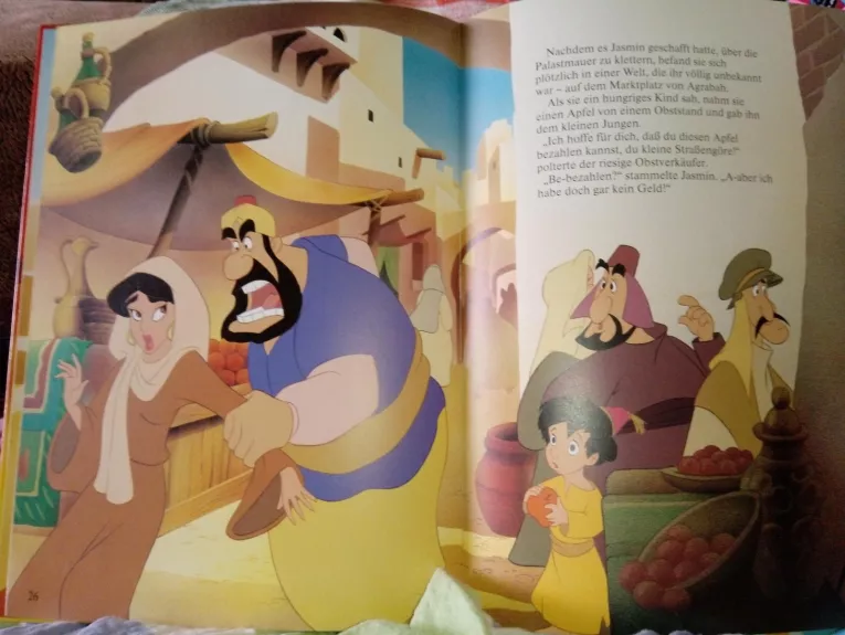 Walt Disney Aladdin - Walt Disney, knyga 1