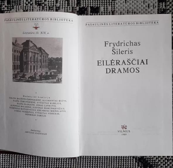 Eilėraščiai. Dramos