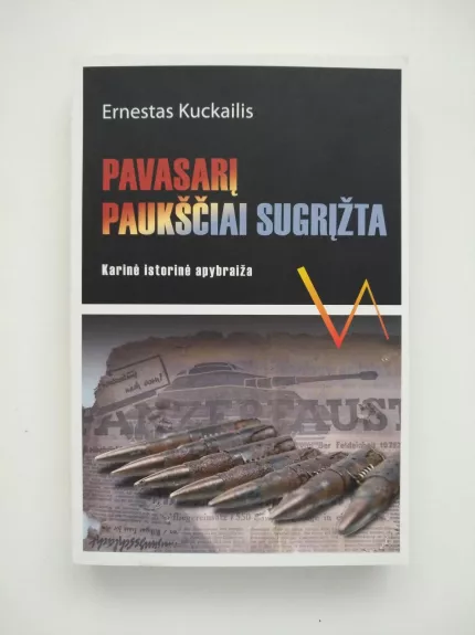 Pavasarį paukščiai sugrįžta - Ernestas Kuckailis, knyga