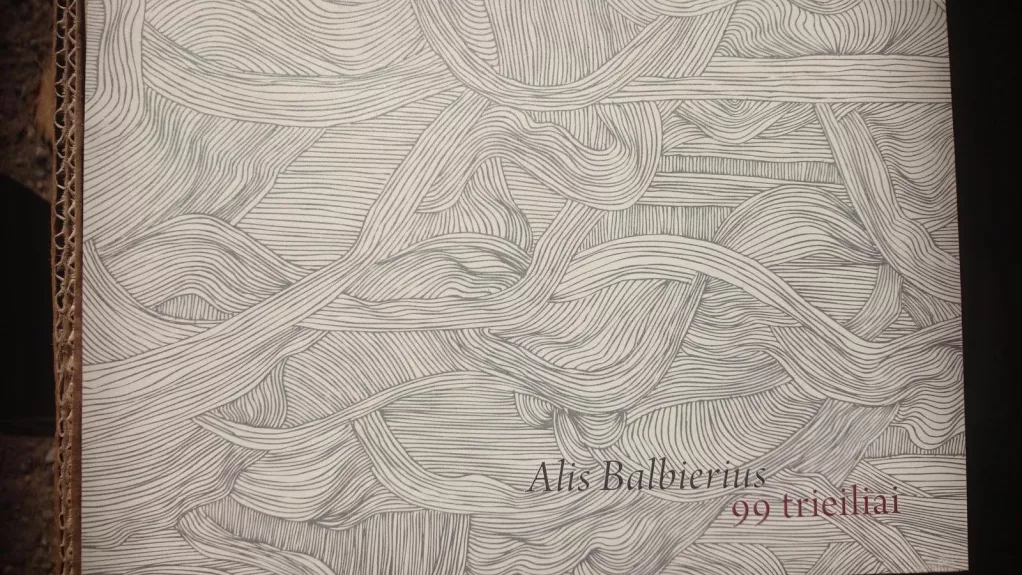 99 trieiliai - Alis Balbierius, knyga