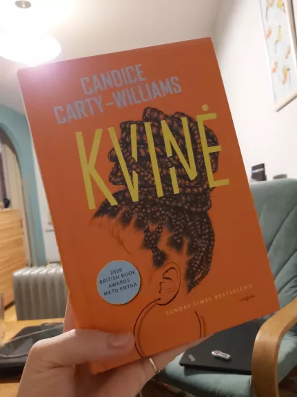 Kvinė - Candice Carty-Williams, knyga 1