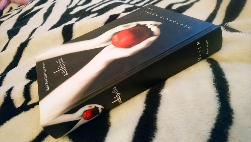 Saulėlydis - Stephenie Meyer, knyga 1