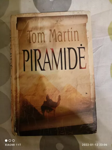 Piramidė - Tom Martin, knyga
