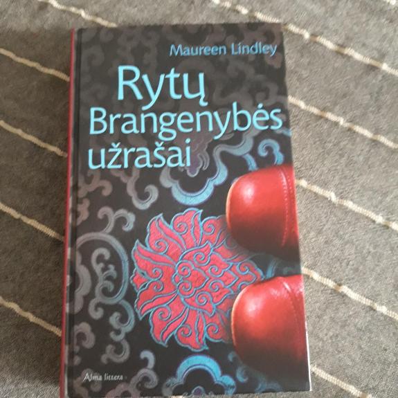 Rytų Brangenybės užrašai