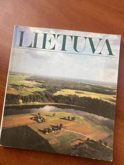 Lietuva iš paukšęio skrydžioo - Antanas Sutkus, knyga
