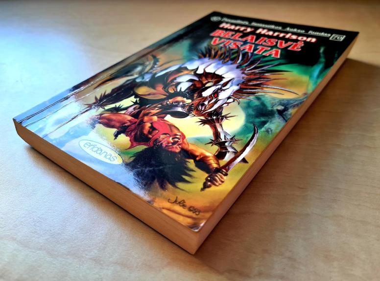 Belaisvė visata (Pasaulinės fantastikos aukso fondas Nr 70)