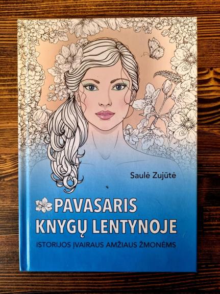 Pavasaris knygų lentynoje