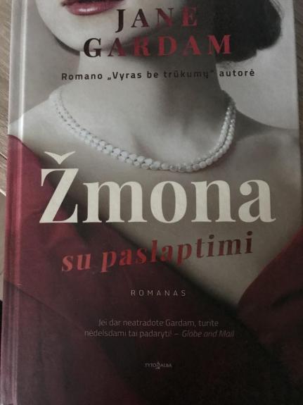Žmona su paslaptimi
