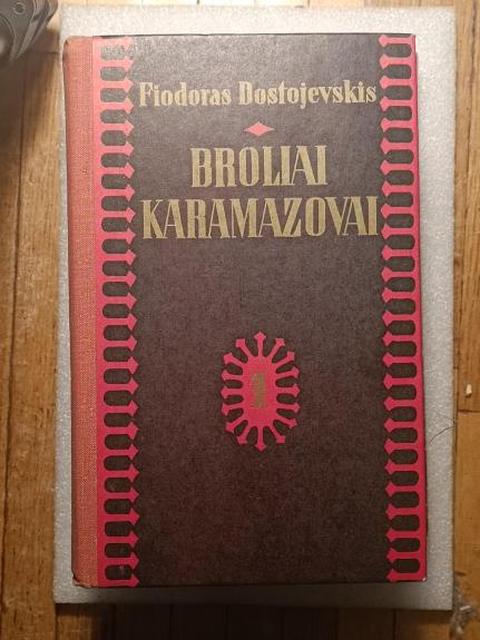 Broliai Karamazovai (1 tomas)
